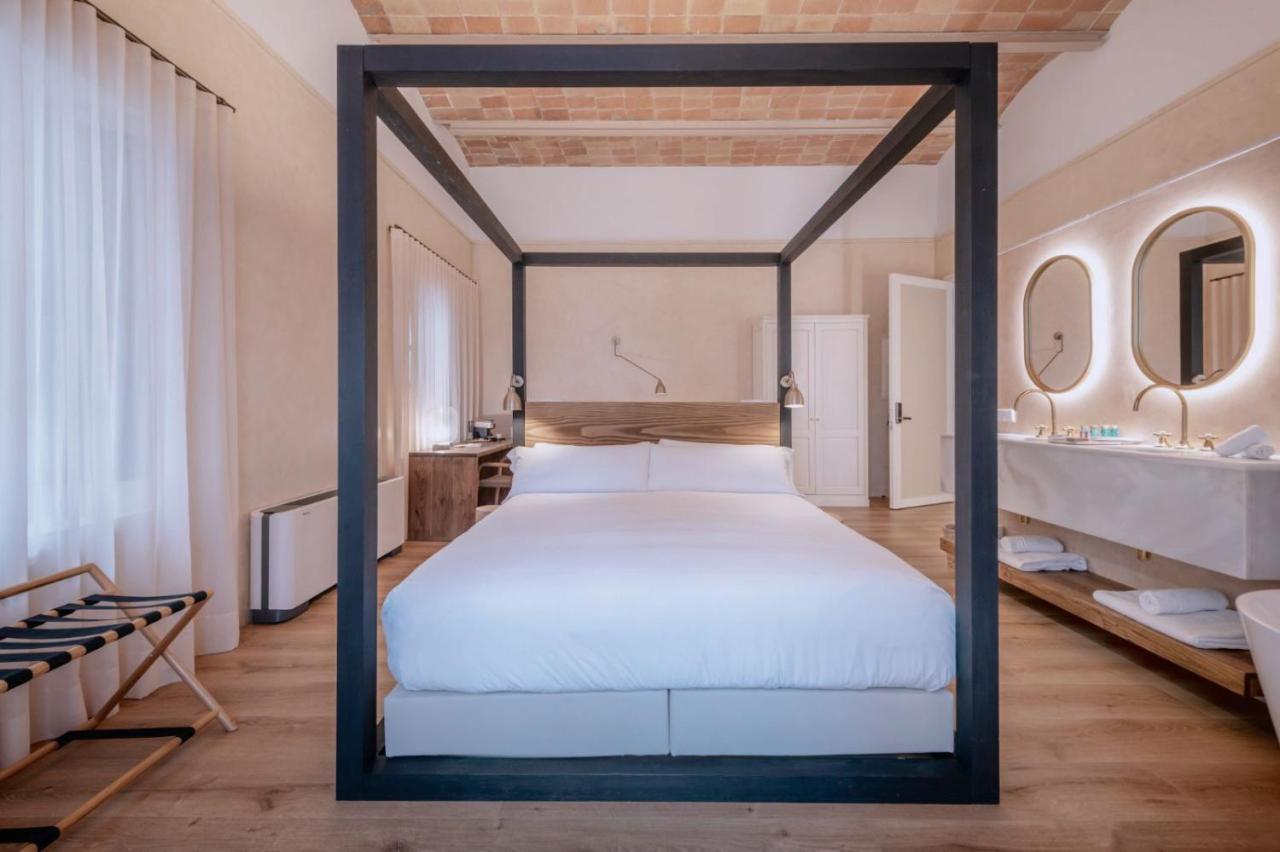 Hotel Palau Macelli & Spa Castello  D'Empuries Exteriör bild